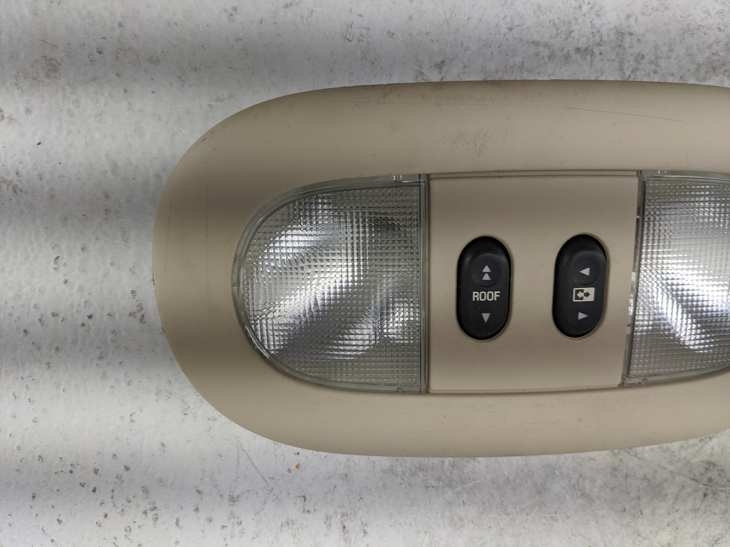 2004 Ford F-150 Overhead Roof Console Tan - Oemusedautoparts1.com