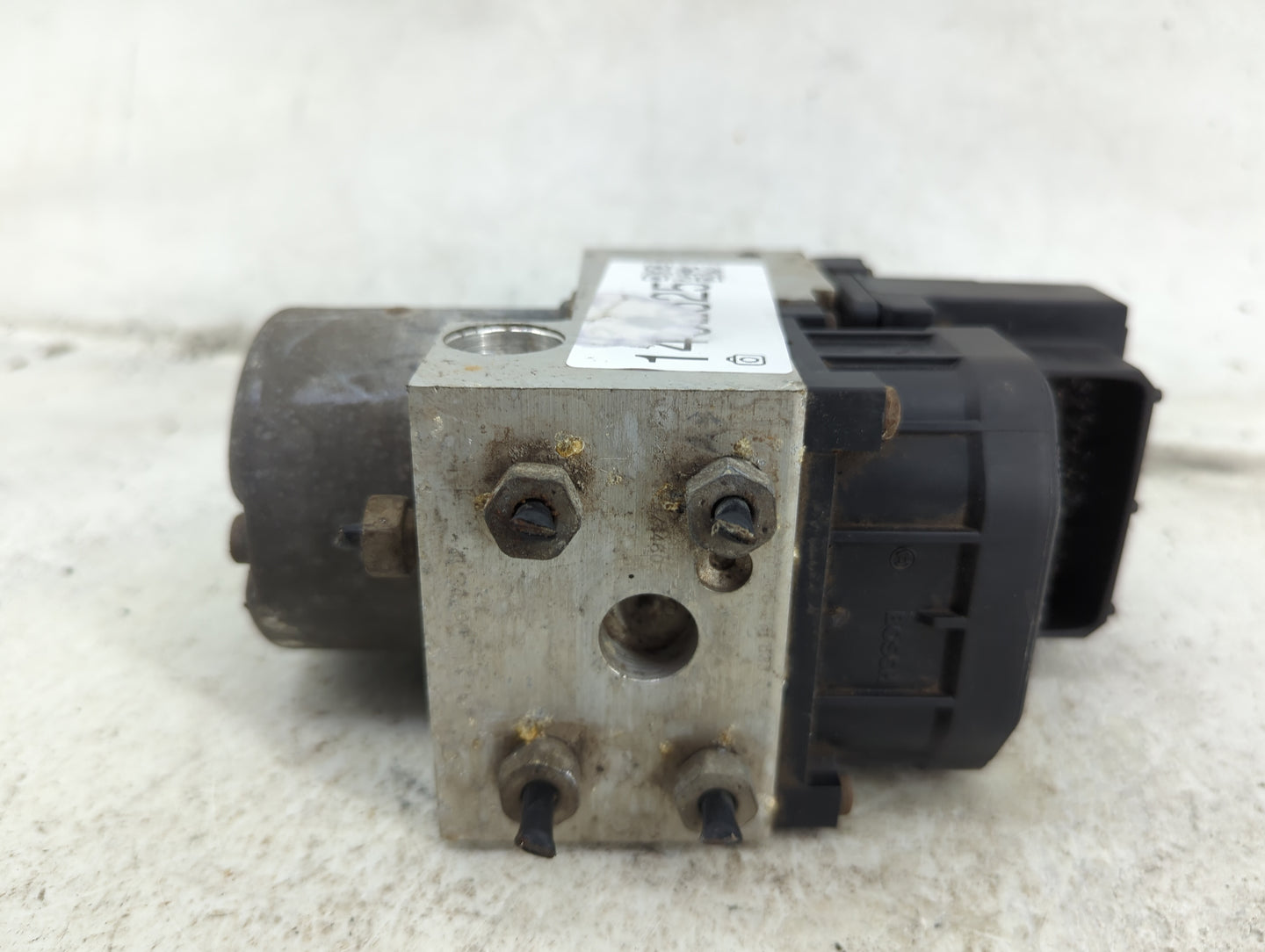 2004 Ford F-150 ABS Pump Control Module Replacement P/N:0265220401 0273004118, 0130108117 Fits OEM Used Auto Parts - Oemused