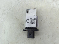 2004 Ford F-150 Mass Air Flow Meter Maf 1494293 - Oemusedautoparts1.com