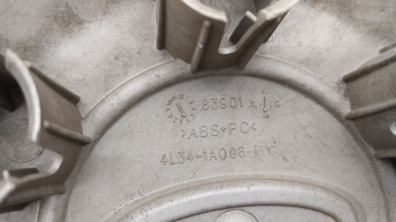 2004 Ford F-150 Rim Wheel Center Cap 167488 - Oemusedautoparts1.com