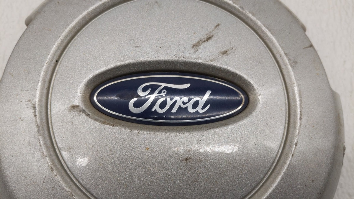 2004 Ford F-150 Rim Wheel Center Cap 168109 - Oemusedautoparts1.com