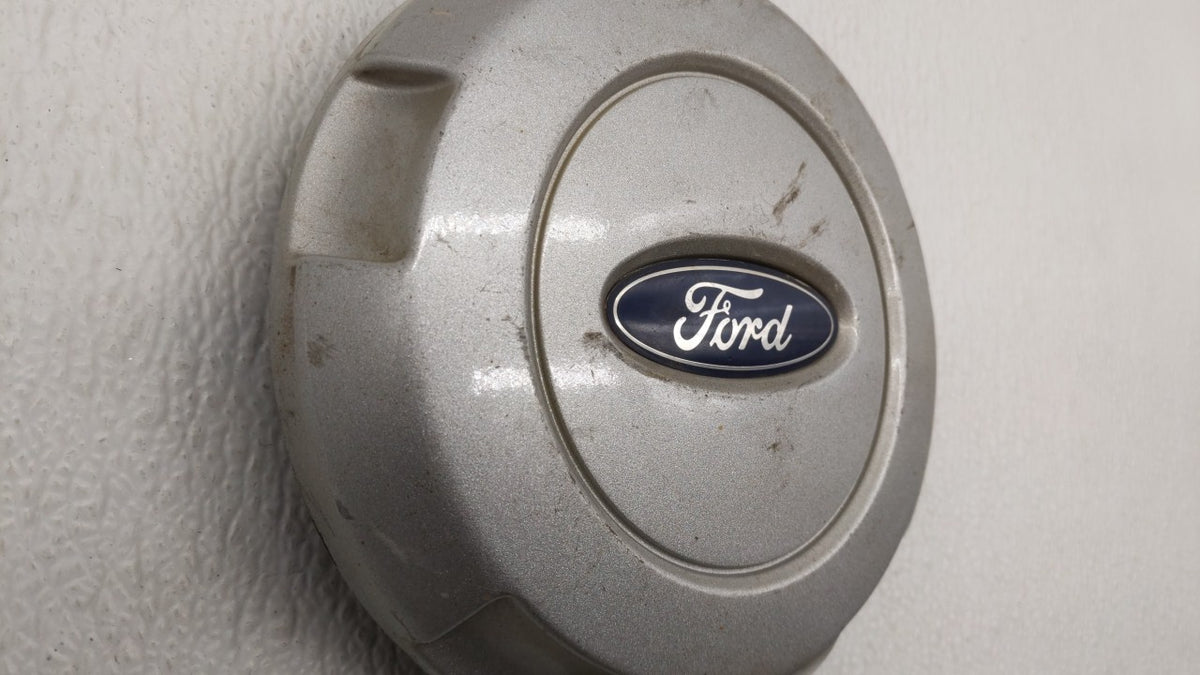 2004 Ford F-150 Rim Wheel Center Cap 168109 - Oemusedautoparts1.com