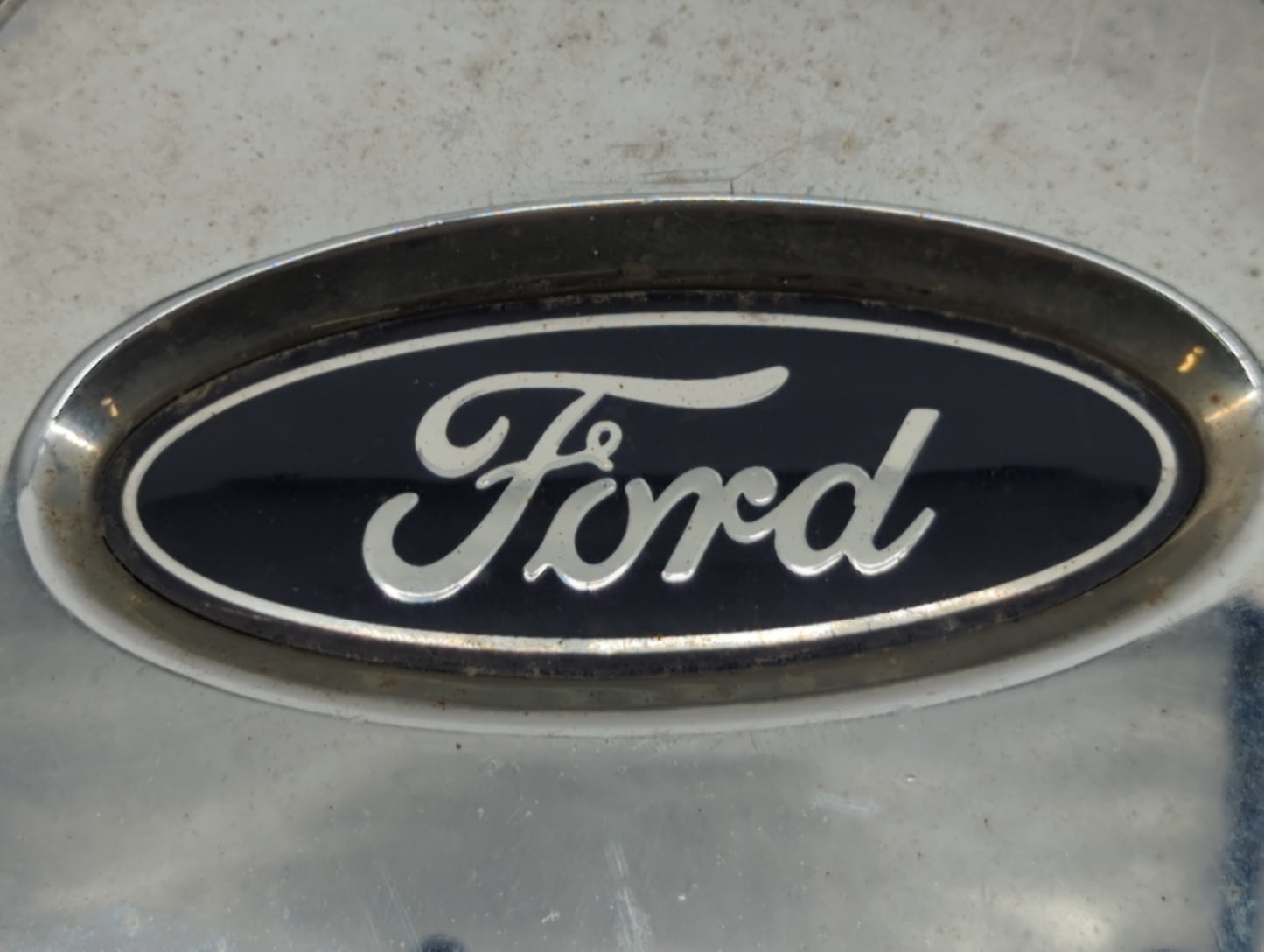 2004 Ford F-150 Rim Wheel Center Cap - Oemusedautoparts1.com