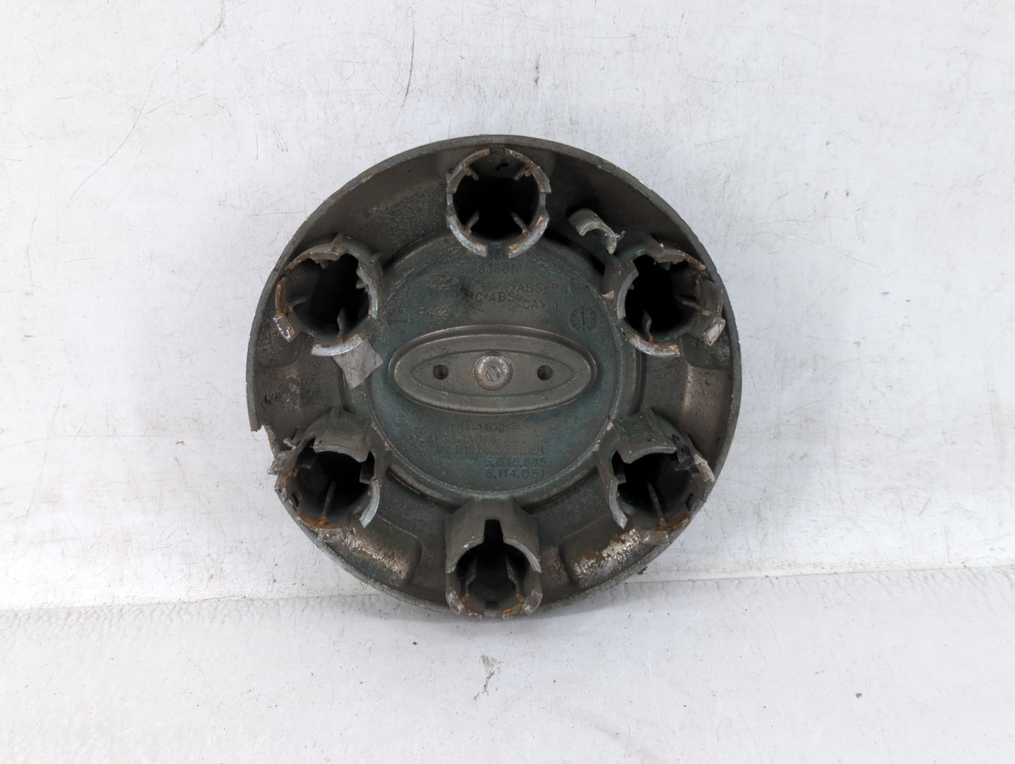 2004 Ford F-150 Rim Wheel Center Cap - Oemusedautoparts1.com