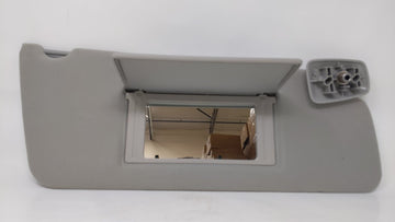 2004 Ford F-150 Sun Visor Shade Replacement Passenger Right Mirror Fits OEM Used Auto Parts - Oemusedautoparts1.com