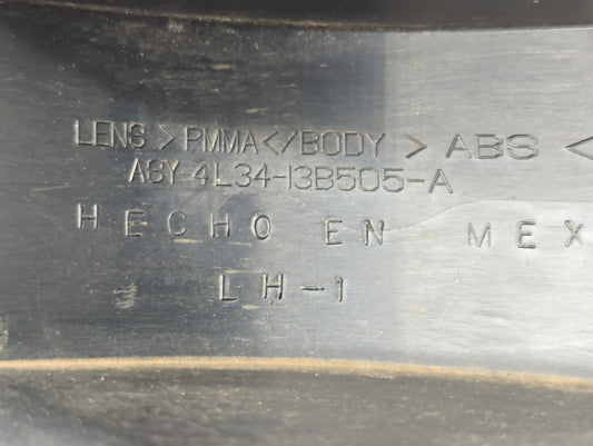 2004-2008 Ford F-150 Tail Light Assembly Driver Left OEM P/N:4L34-13B505-A 6L34-13B505-B Fits Fits 2004 2005 2006 2007 2008 