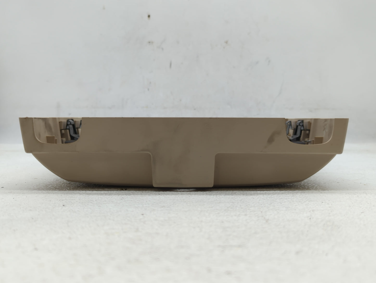 2004 Ford F-150 Center Floor Console P/N:VM2431 828836 VM4676 828841 Fits OEM Used Auto Parts - Oemusedautoparts1.com