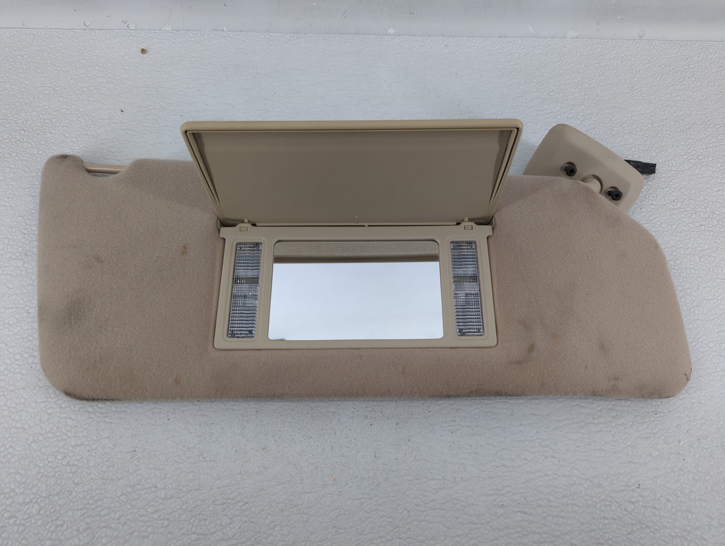 2004-2008 Ford F-150 Sun Visor Shade Replacement Driver Left Mirror Fits Fits 2004 2005 2006 2007 2008 OEM Used Auto Parts -