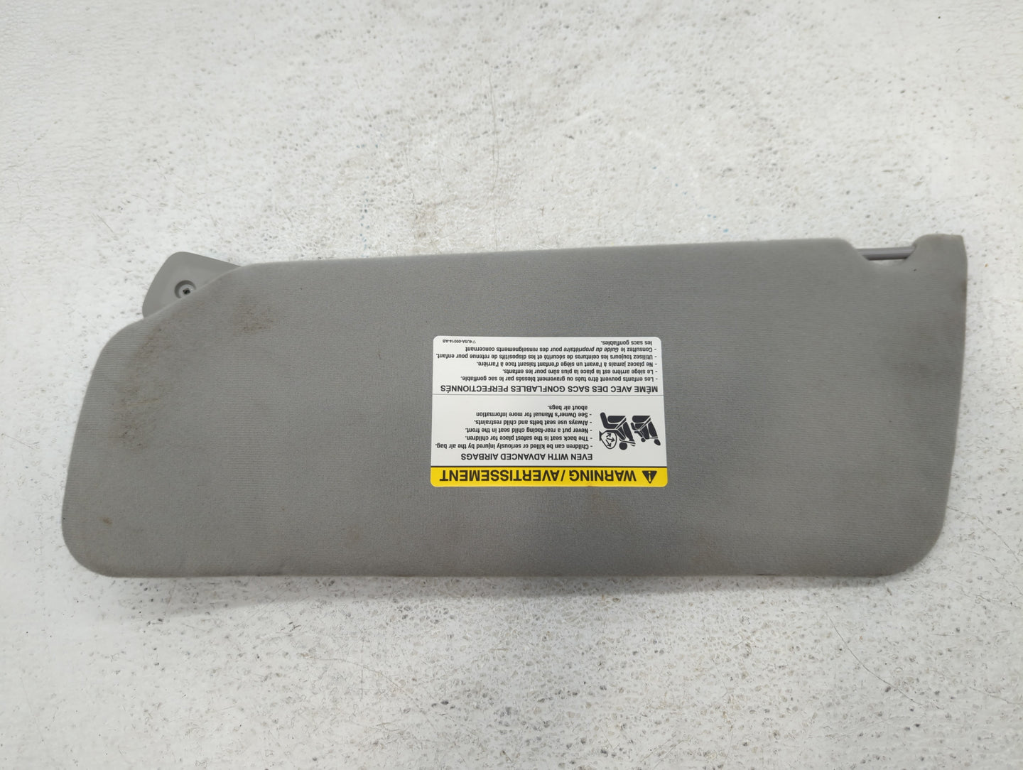 2004-2008 Ford F-150 Sun Visor Shade Replacement Passenger Right Mirror Fits Fits 2004 2005 2006 2007 2008 OEM Used Auto Par