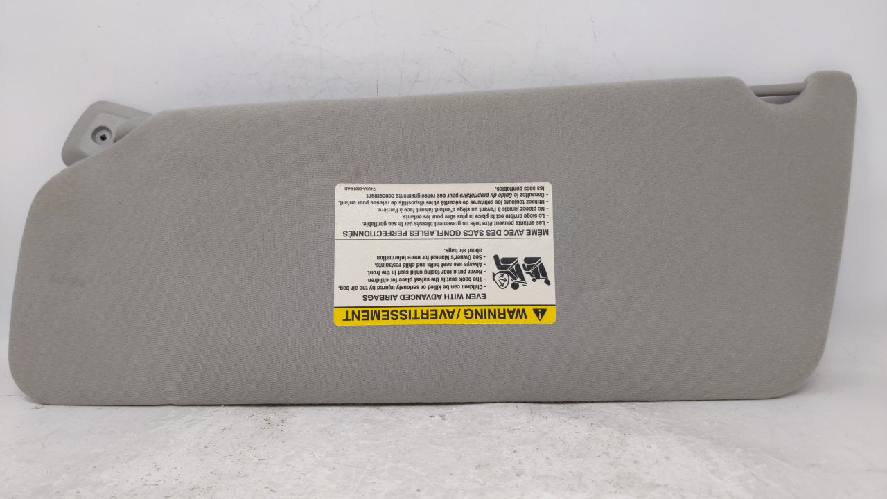 2004 Ford F-150 Sun Visor Shade Replacement Passenger Right Mirror Fits OEM Used Auto Parts - Oemusedautoparts1.com