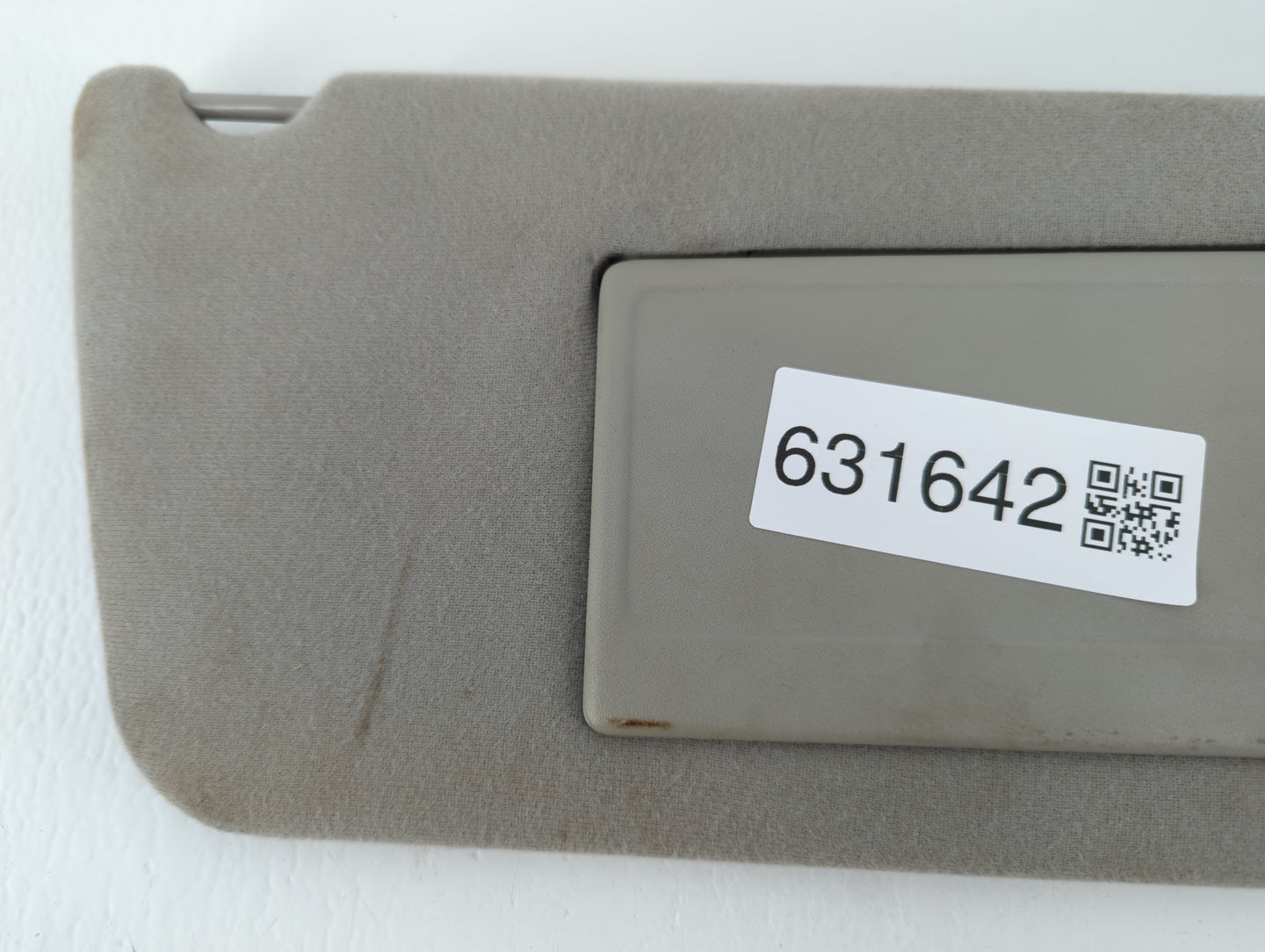 2004-2008 Ford F-150 Sun Visor Shade Replacement Passenger Right Mirror Fits Fits 2004 2005 2006 2007 2008 OEM Used Auto Par
