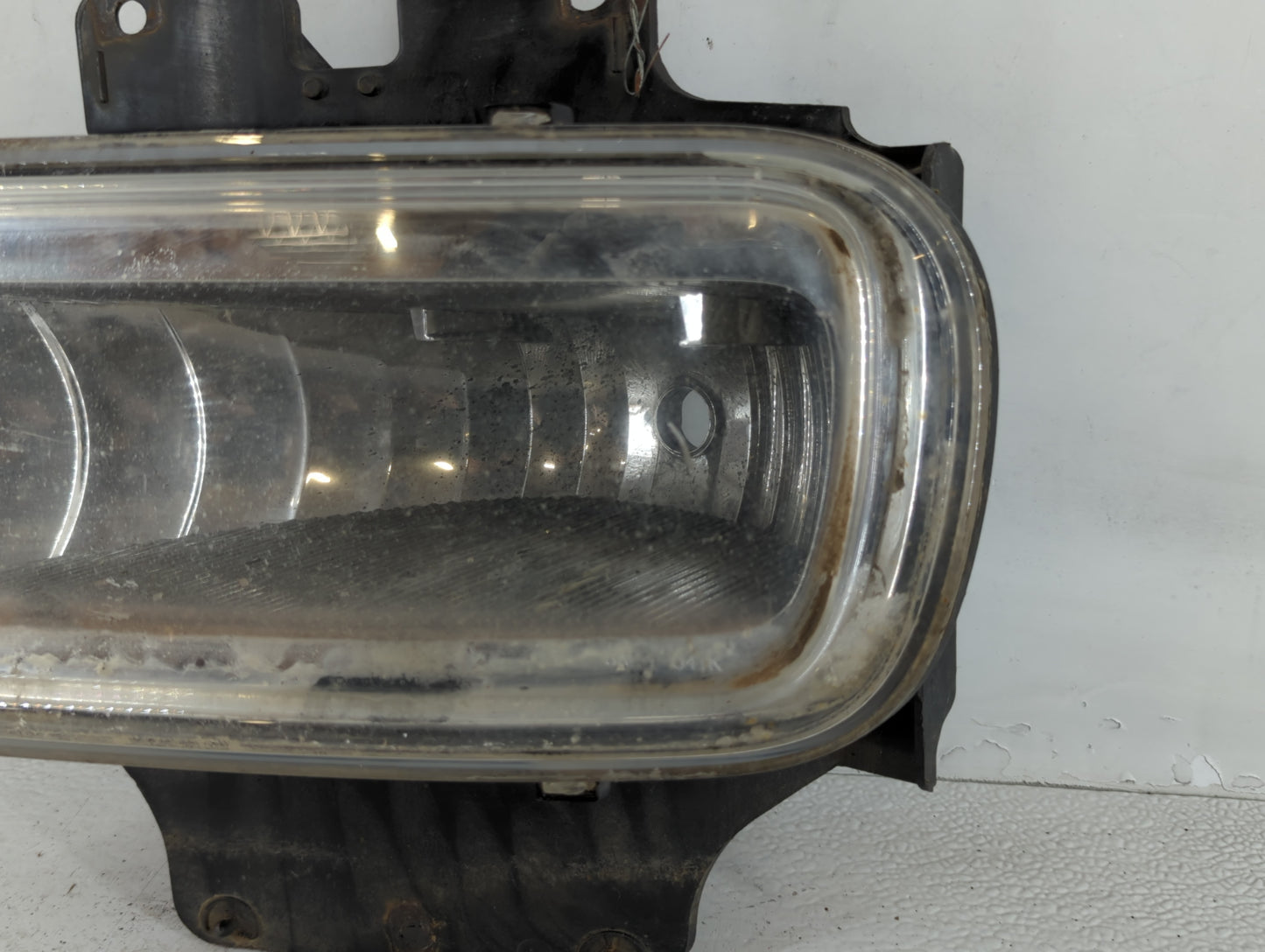 2001-2003 Ford F-150 Driver Left Oem Fog Light Lamp 679903 - Oemusedautoparts1.com