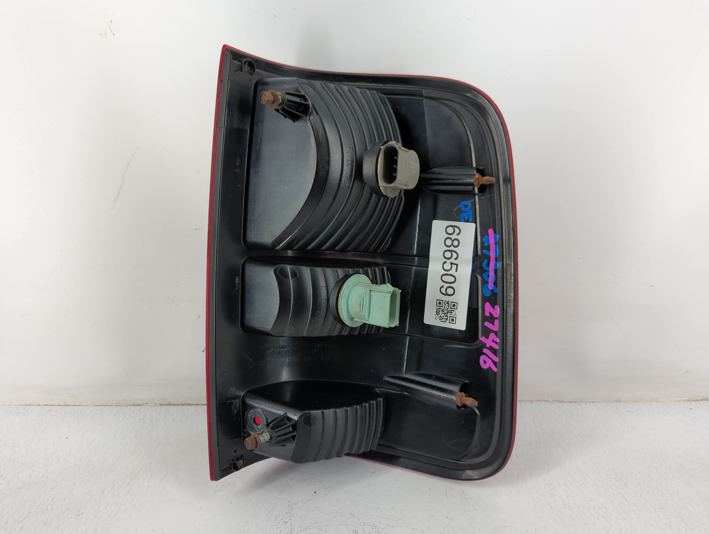 2004-2008 Ford F-150 Tail Light Assembly Driver Left OEM P/N:4L34-13B505-A Fits Fits 2004 2005 2006 2007 2008 OEM Used Auto 
