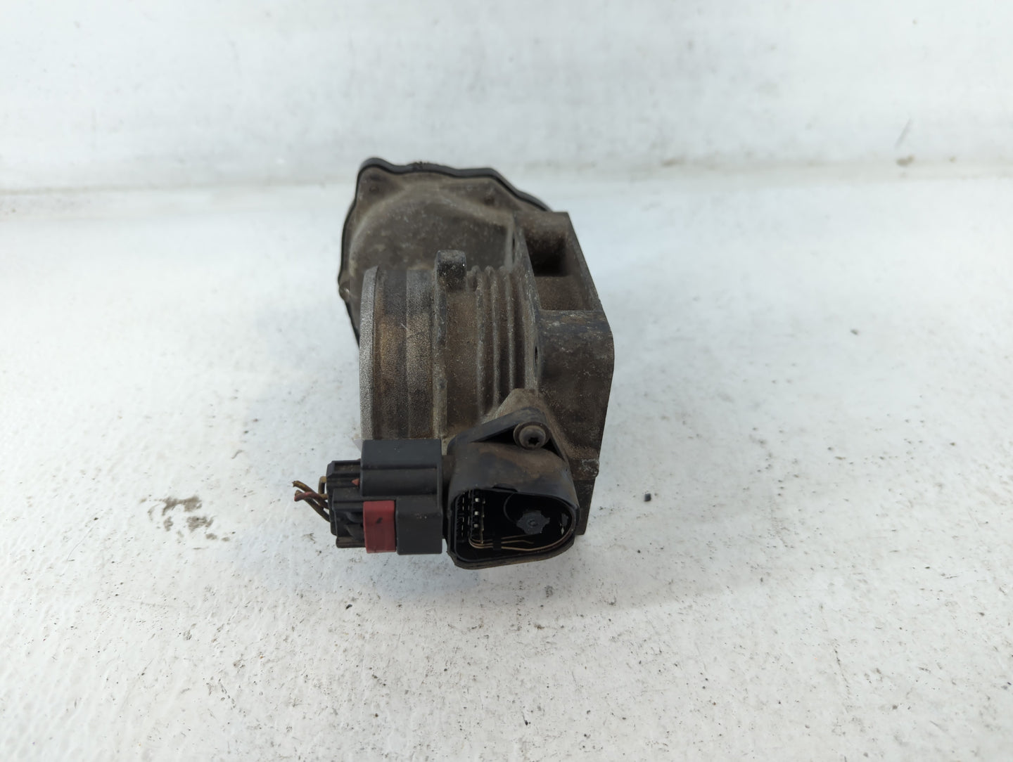 2004-2006 Ford F-150 Throttle Body P/N:022163 Fits Fits 2004 2005 2006 2007 2008 2009 2010 2011 2012 2013 2014 2015 2016 OEM