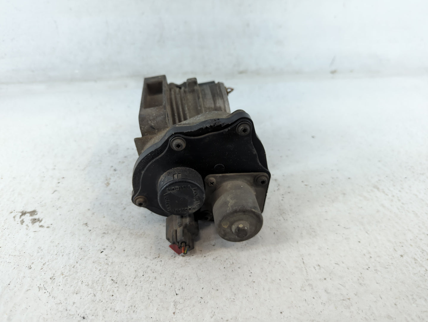 2004-2006 Ford F-150 Throttle Body P/N:022163 Fits Fits 2004 2005 2006 2007 2008 2009 2010 2011 2012 2013 2014 2015 2016 OEM