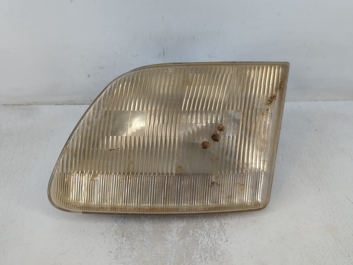 2001-2003 Ford F-150 Driver Left Oem Head Light Headlight Lamp - Oemusedautoparts1.com