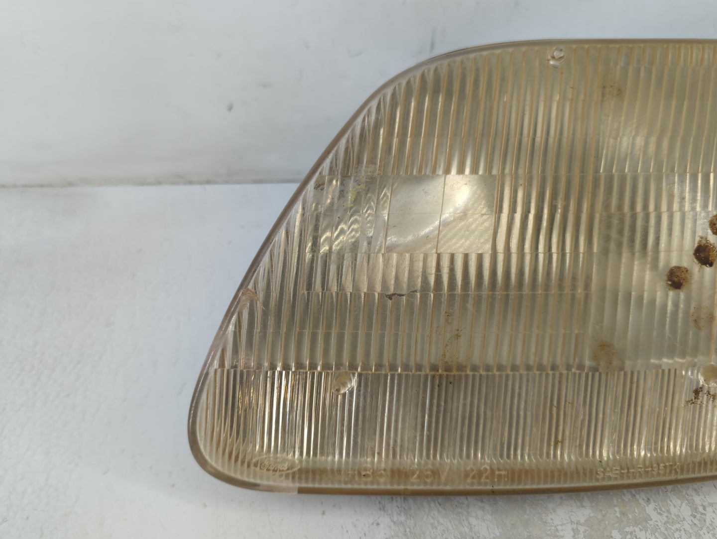 2001-2003 Ford F-150 Driver Left Oem Head Light Headlight Lamp - Oemusedautoparts1.com