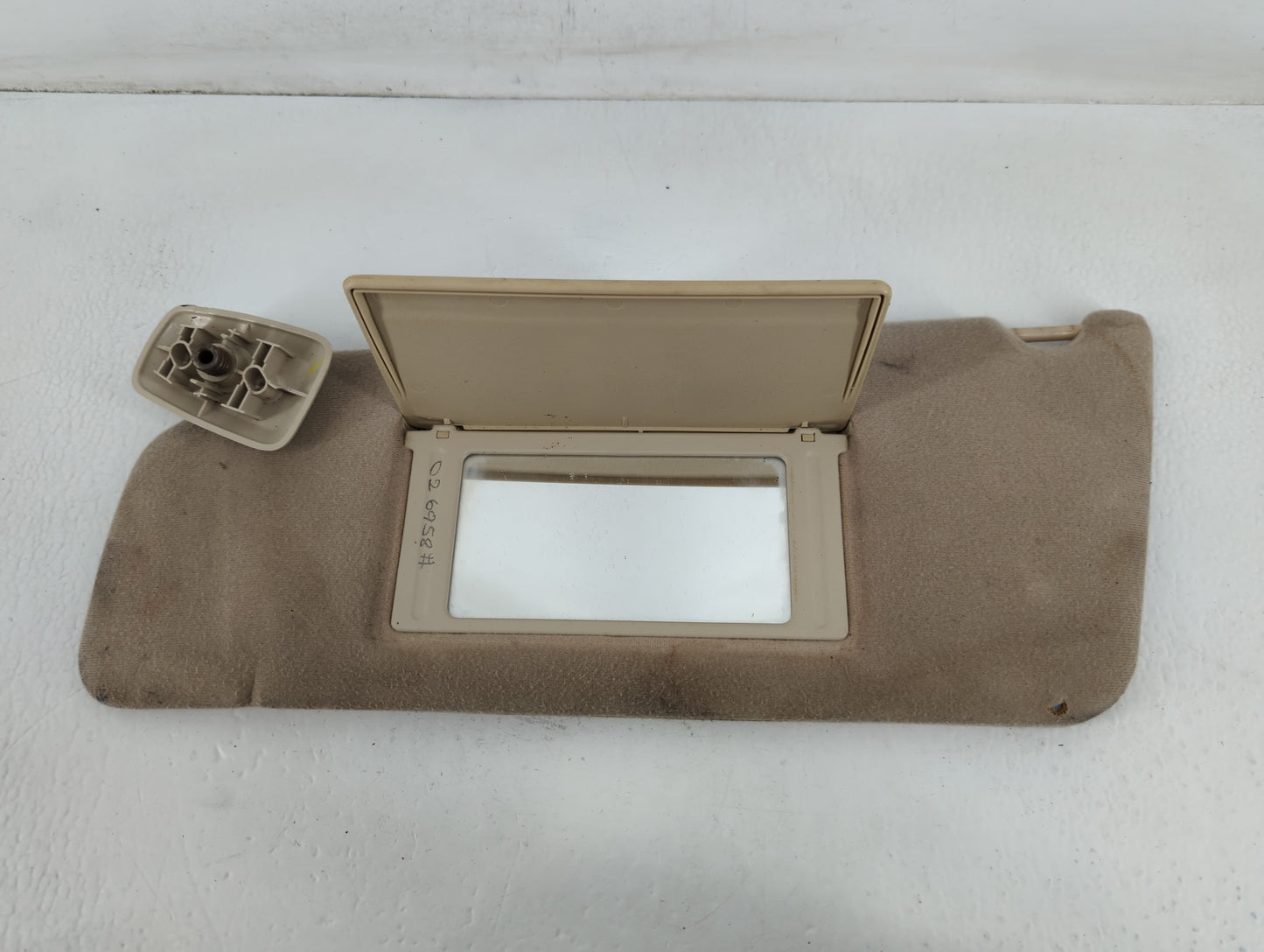 2004-2008 Ford F-150 Sun Visor Shade Replacement Driver Left Mirror Fits Fits 2004 2005 2006 2007 2008 OEM Used Auto Parts -