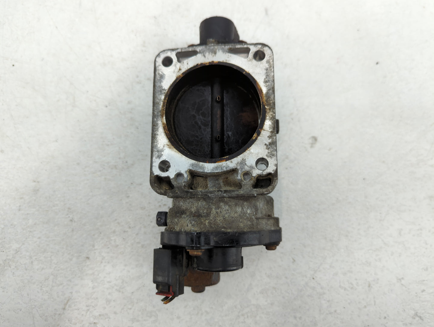 2004-2006 Ford F-150 Throttle Body Fits Fits 2004 2005 2006 2007 2008 2009 2010 2011 2012 2013 2014 2015 2016 OEM Used Auto 