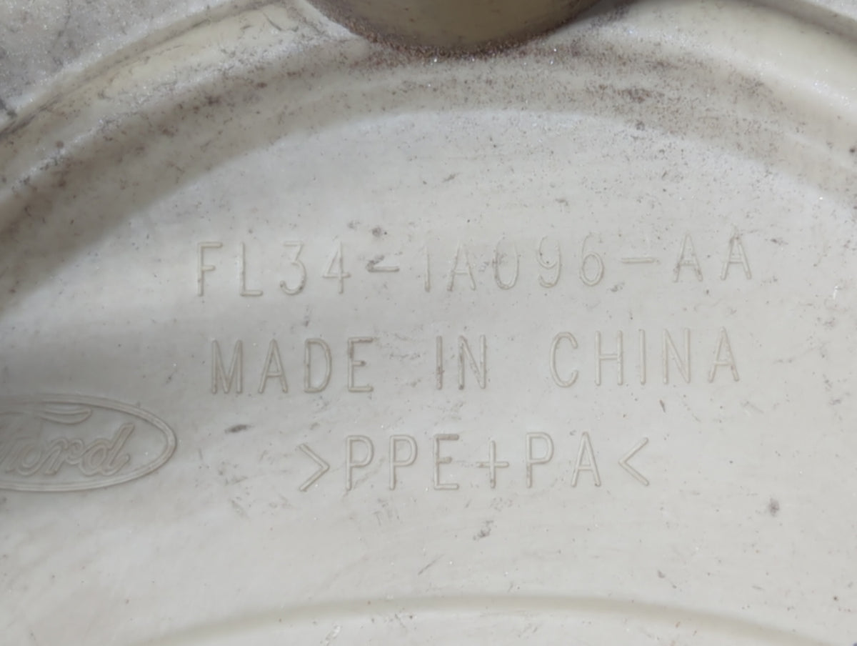 2004 Ford F-150 Rim Wheel Center Cap 742946 - Oemusedautoparts1.com