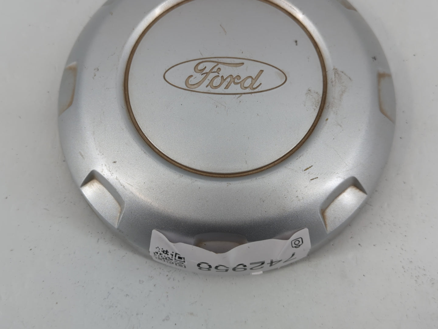 2004 Ford F-150 Rim Wheel Center Cap - Oemusedautoparts1.com