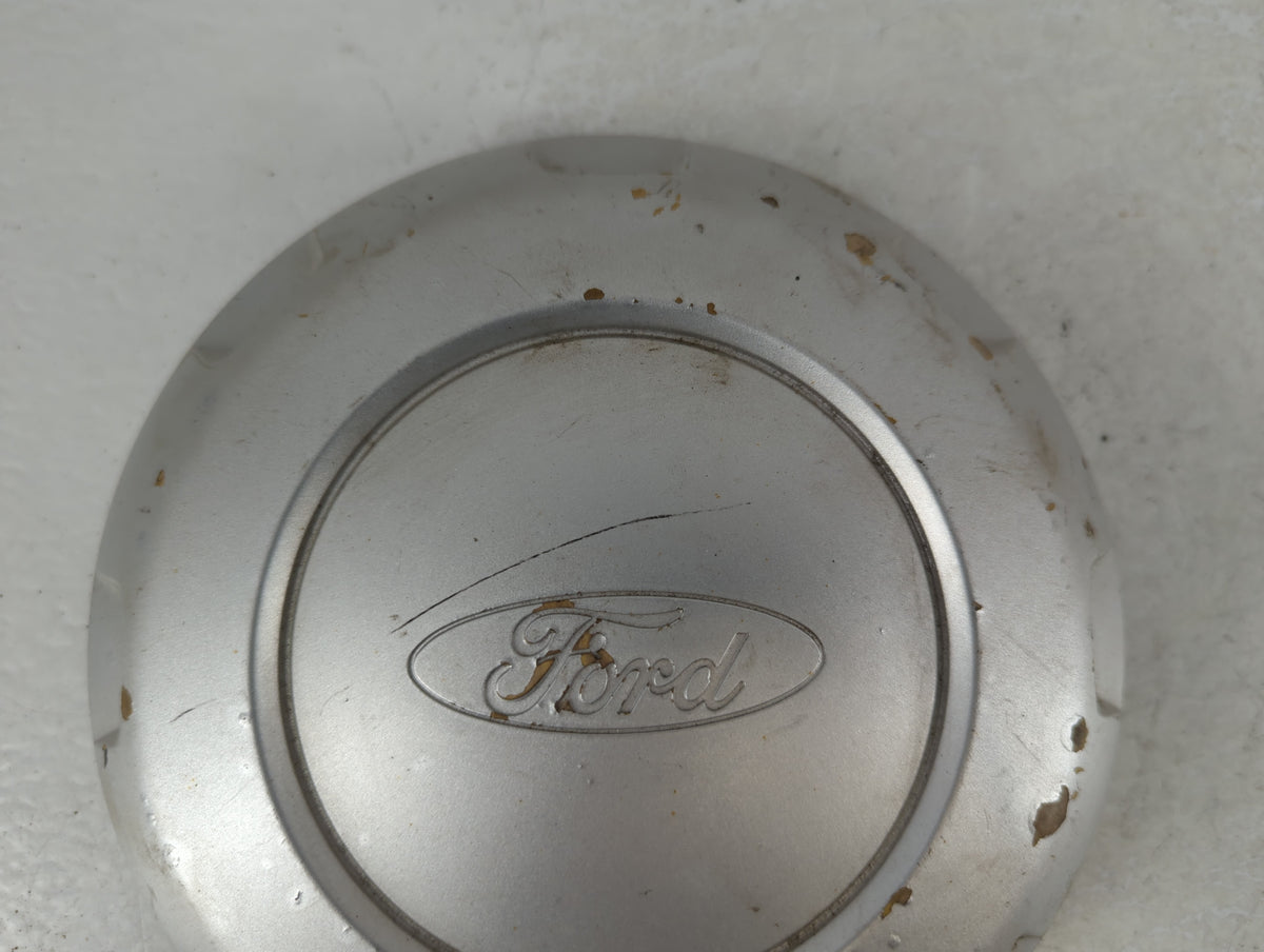 2004 Ford F-150 Rim Wheel Center Cap 742988 - Oemusedautoparts1.com