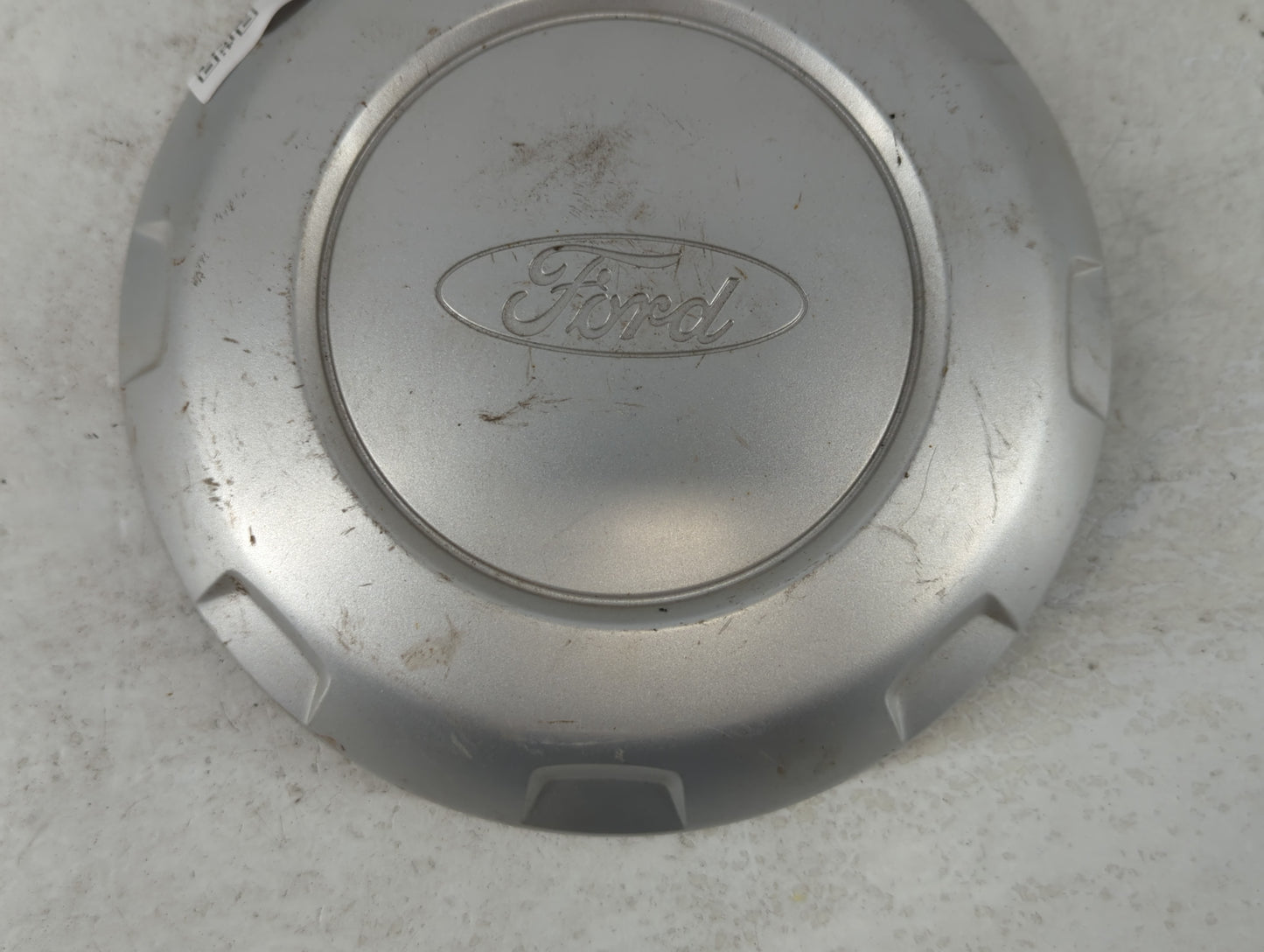2004 Ford F-150 Rim Wheel Center Cap 743051 - Oemusedautoparts1.com
