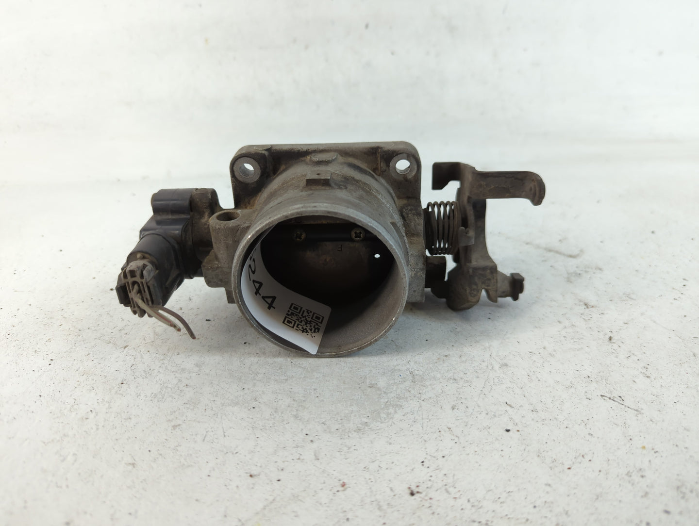 2004-2006 Ford F-150 Throttle Body P/N:080699 3 YL3U-AB Fits Fits 2004 2005 2006 2007 2008 2009 2010 2011 2012 2013 2014 201