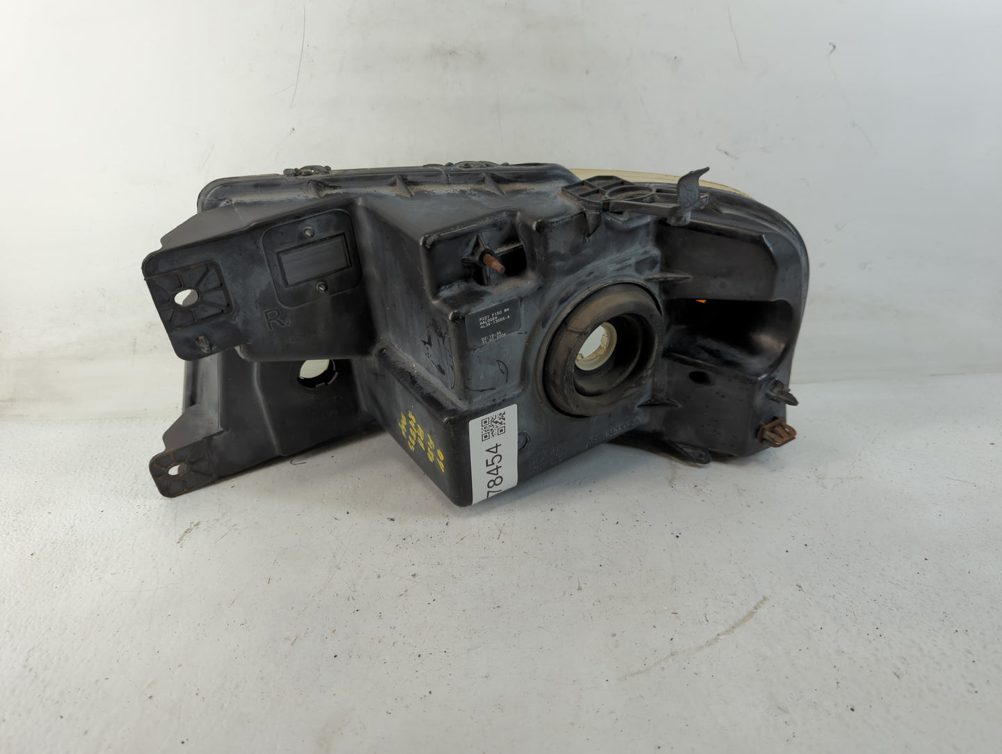 2004-2008 Ford F-150 Passenger Right Oem Head Light Headlight Lamp - Oemusedautoparts1.com