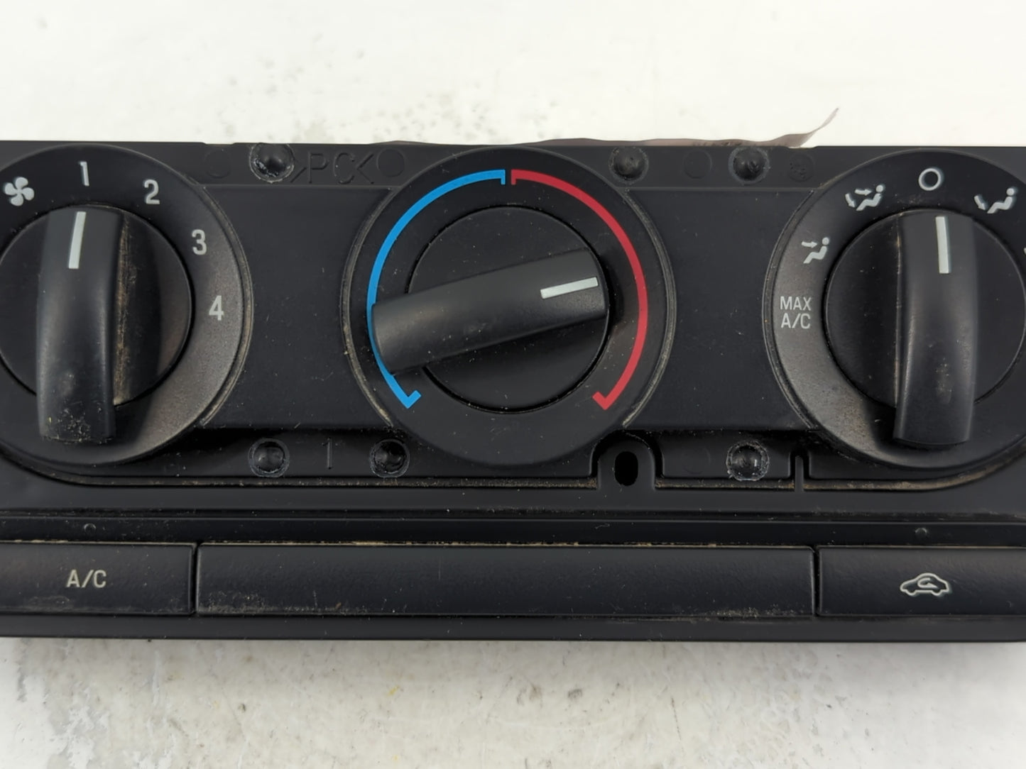 1999-2004 Ford F-150 Climate Control Module Temperature AC/Heater Replacement P/N:4L34-19980-AG Fits OEM Used Auto Parts - O