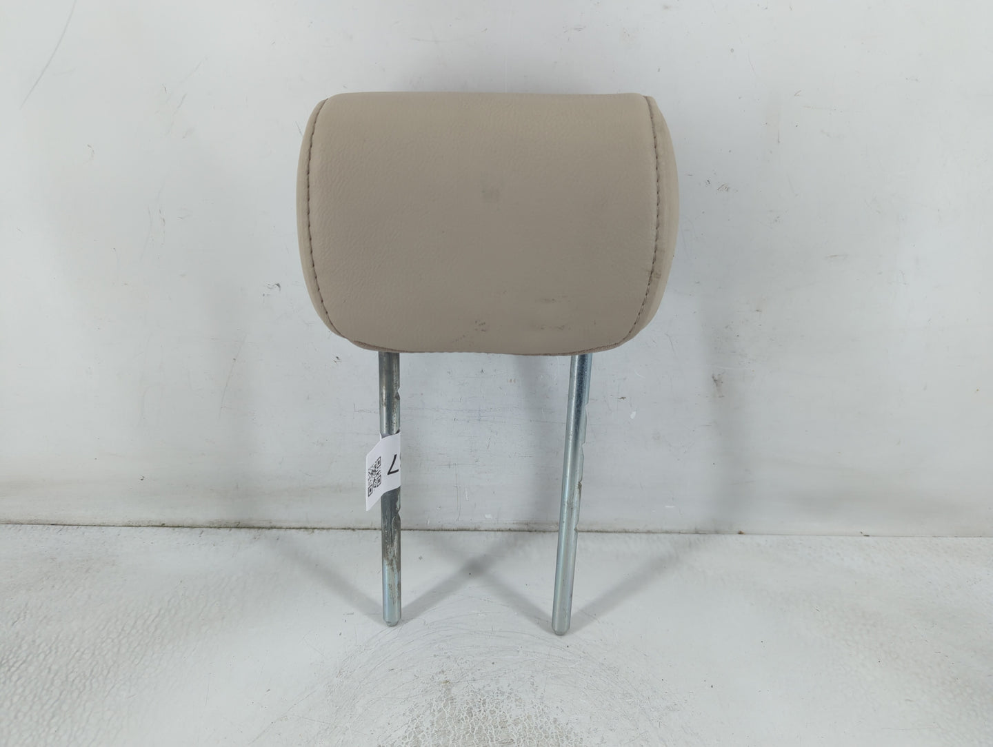 2004 Ford F-150 Headrest Head Rest Rear Seat Fits OEM Used Auto Parts - Oemusedautoparts1.com
