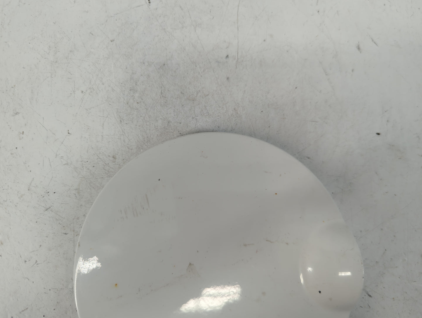2004 Ford F-150 Fuel Tank Door Lid Gas Tank - Oemusedautoparts1.com