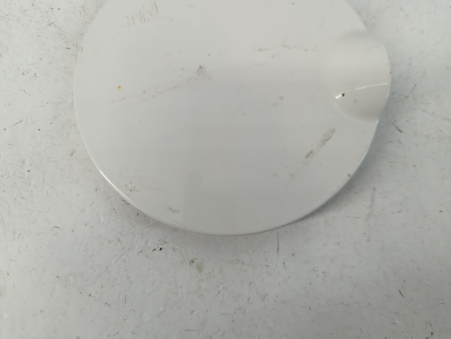 2004 Ford F-150 Fuel Tank Door Lid Gas Tank - Oemusedautoparts1.com