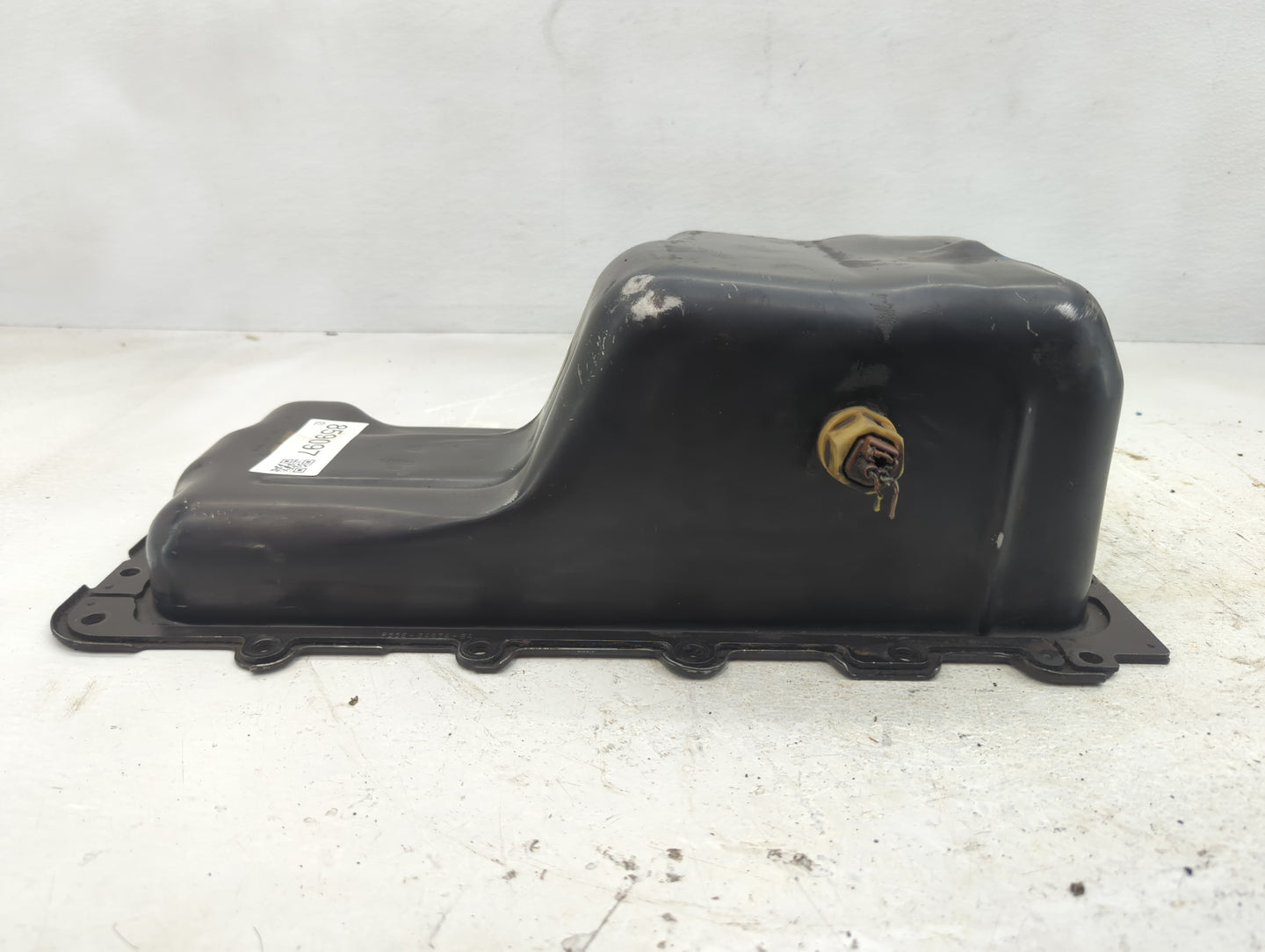 1999-2004 Ford F-150 Engine Oil Pan P/N:3L3E 6675 GA Fits Fits 1999 2000 2001 2002 2003 2004 OEM Used Auto Parts - Oemusedau