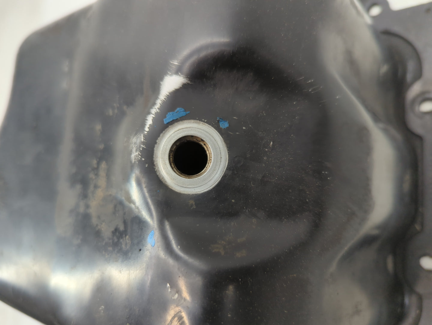 1999-2004 Ford F-150 Engine Oil Pan P/N:3L3E 6675 GA Fits Fits 1999 2000 2001 2002 2003 2004 OEM Used Auto Parts - Oemusedau