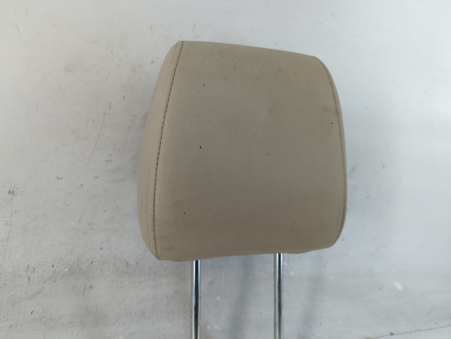 2004 Ford F-150 Headrest Head Rest Front Driver Passenger Seat Fits OEM Used Auto Parts - Oemusedautoparts1.com