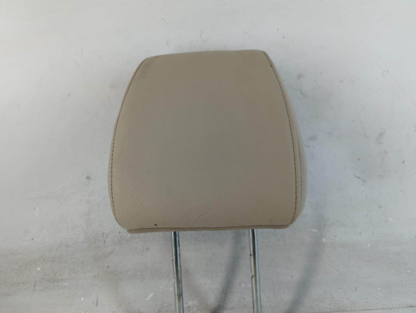 2004 Ford F-150 Headrest Head Rest Front Driver Passenger Seat Fits OEM Used Auto Parts - Oemusedautoparts1.com