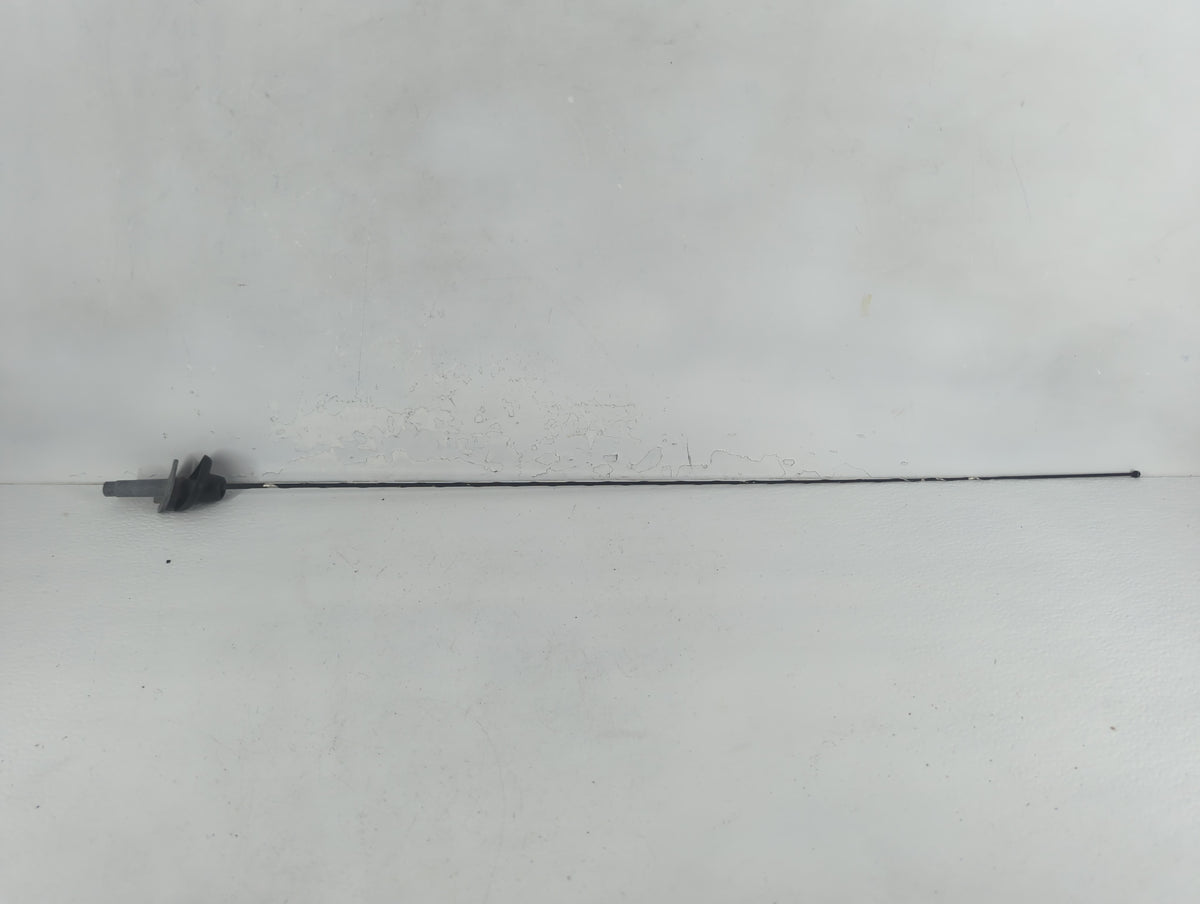 2004 Ford F-150 Radio Antenna Mast - Oemusedautoparts1.com