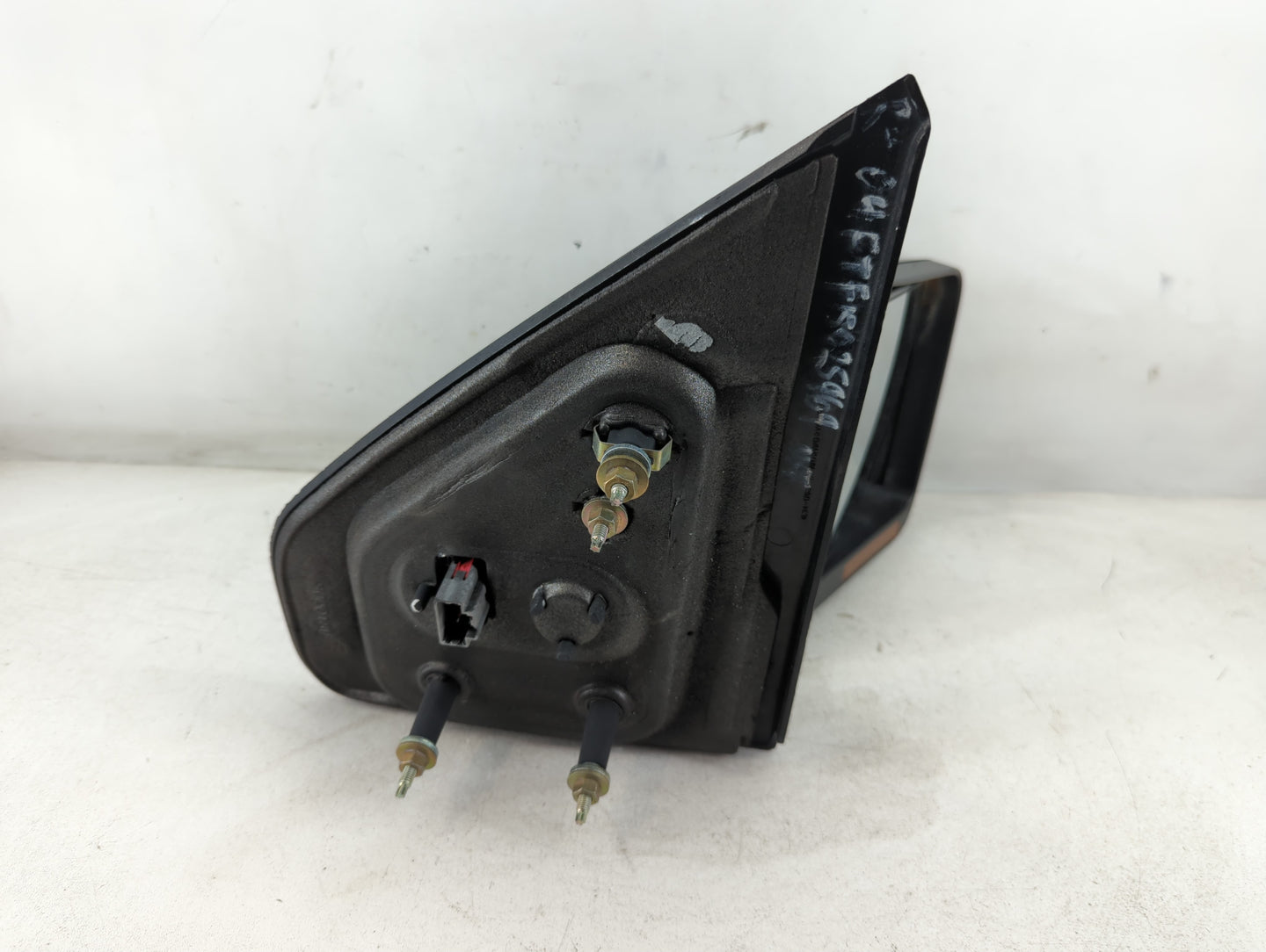 2004 Ford F-150 Passenger Right Side View Manual Door Mirror Black - Oemusedautoparts1.com