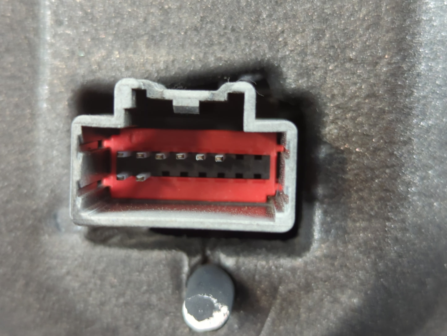 2004 Ford F-150 Passenger Right Side View Manual Door Mirror Black - Oemusedautoparts1.com