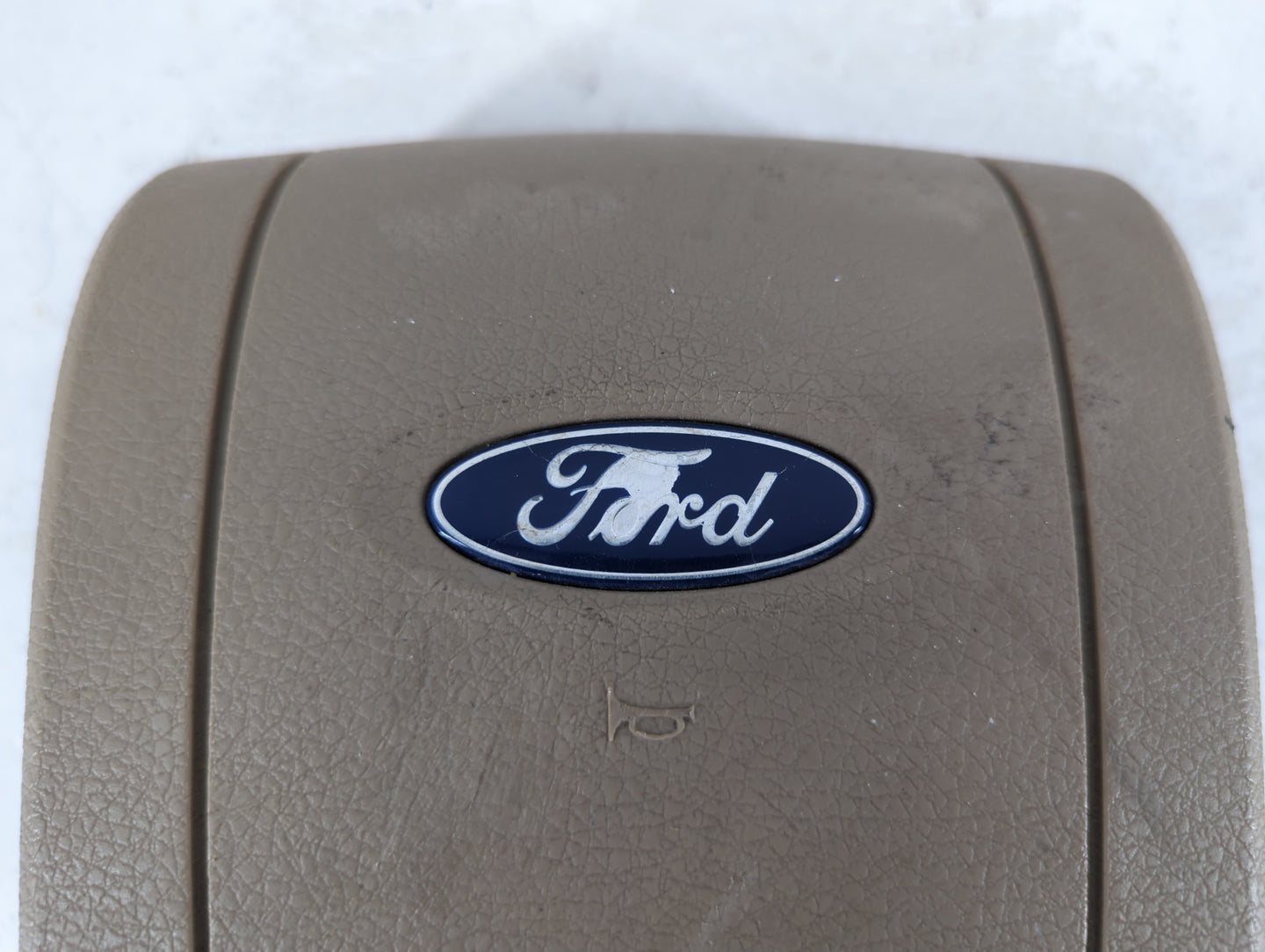 2004 Ford F-150 Air Bag Driver Left Steering Wheel Mounted P/N:4L34 15043B13 BF33TC DP Fits OEM Used Auto Parts - Oemusedaut