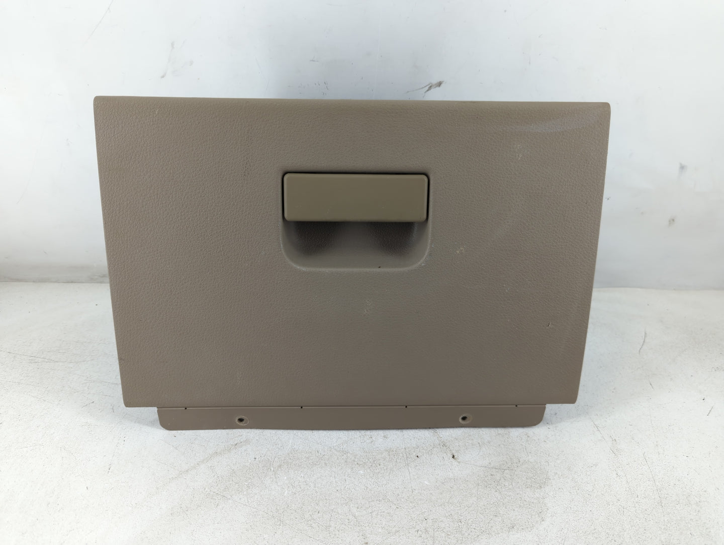 2004 Ford F-150 Passenger Glove Box Door Storage Compartment - Oemusedautoparts1.com