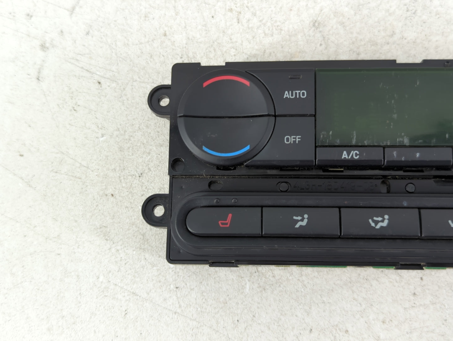 2004 Ford F-150 Climate Control Module Temperature AC/Heater Replacement P/N:49DF1RDB00 4L34-18C612- Fits OEM Used Auto Part