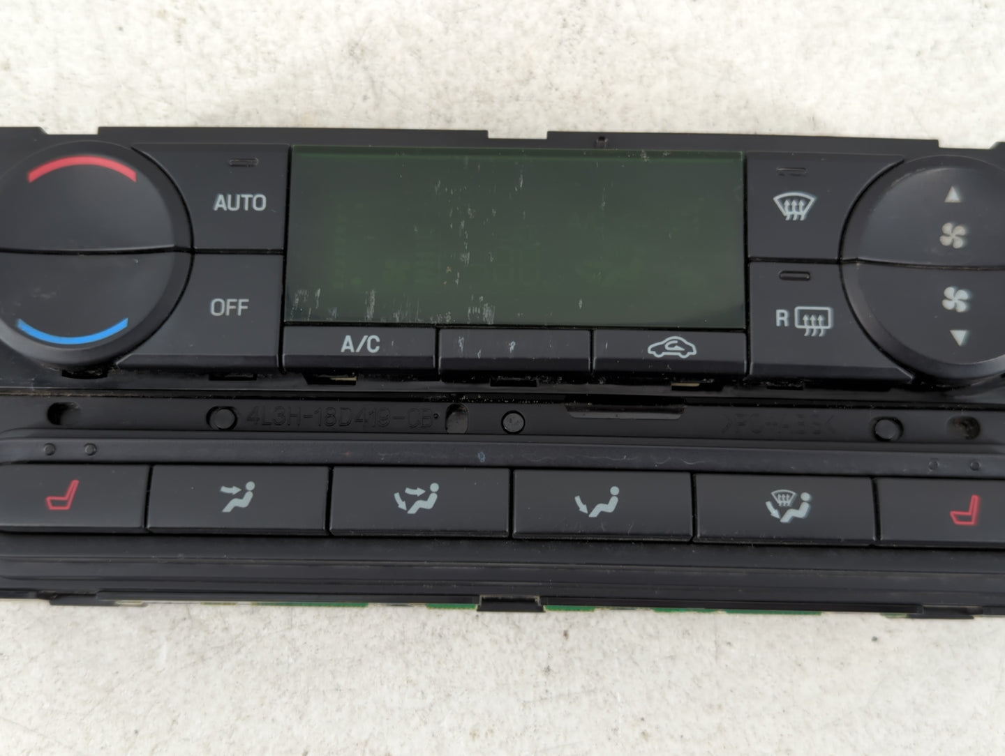 2004 Ford F-150 Climate Control Module Temperature AC/Heater Replacement P/N:49DF1RDB00 4L34-18C612- Fits OEM Used Auto Part