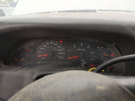 2004 Ford F-250 Super Duty Instrument Cluster Speedometer Gauges Fits OEM Used Auto Parts