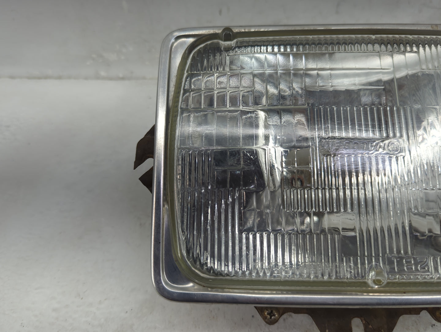 1999 Ford F-250 Super Duty Driver Left Oem Head Light Headlight Lamp - Oemusedautoparts1.com