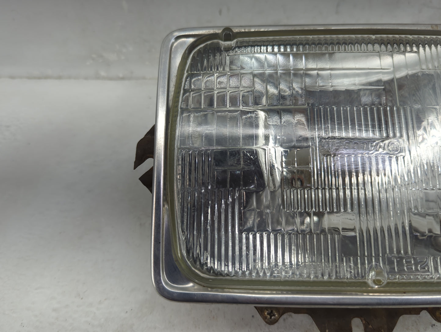 1999 Ford F-250 Super Duty Driver Left Oem Head Light Headlight Lamp - Oemusedautoparts1.com