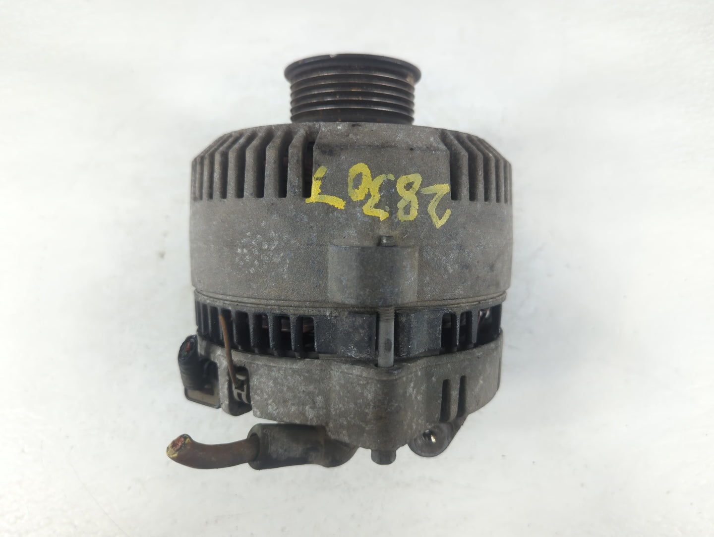 2003-2005 Ford F-250 Super Duty Alternator Replacement Generator Charging Assembly Engine OEM P/N:4L2U-10316-AA Fits OEM Use