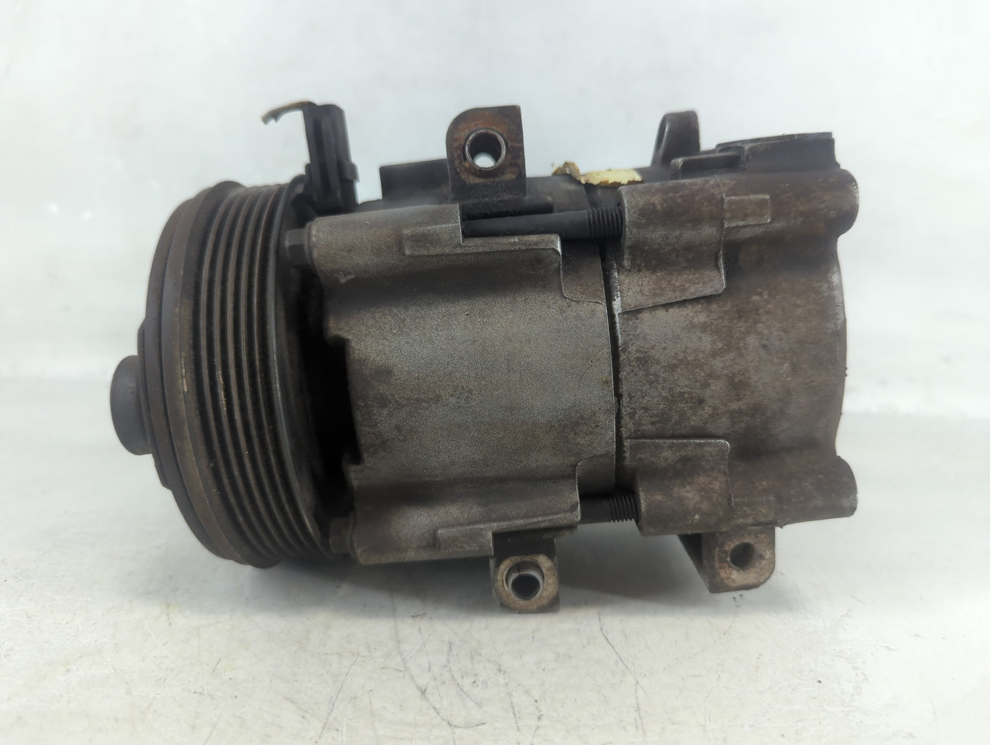 2002-2007 Ford F-250 Super Duty Air Conditioning A/c Ac Compressor Oem - Oemusedautoparts1.com