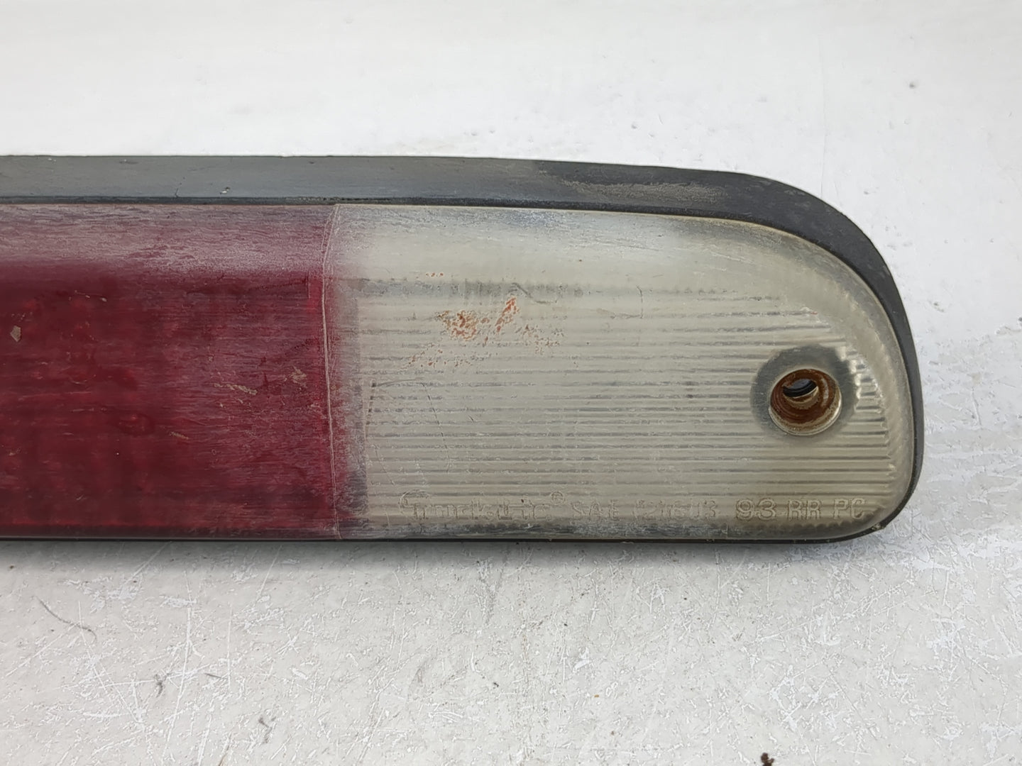 2004 Ford F-250 Super Duty Third Brake Light Tail Light P/N:F37B-13A617-A Fits OEM Used Auto Parts - Oemusedautoparts1.com